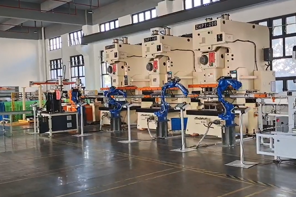 工業(yè)機(jī)器人的分類(lèi)依據(jù)包括哪些